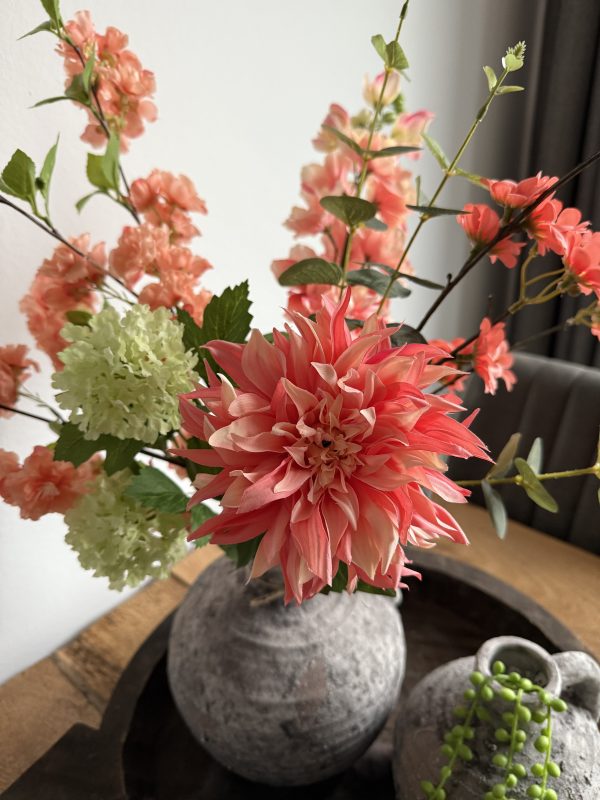 Peach Bliss – Zijde boeket in stenen kruik - Afbeelding 3
