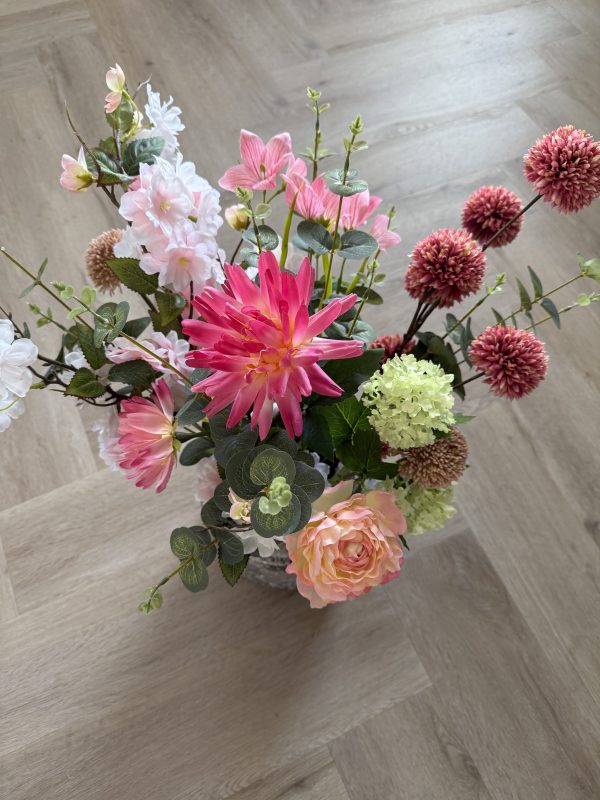 Spring Cottage Bloom - in stenen pot - Afbeelding 2